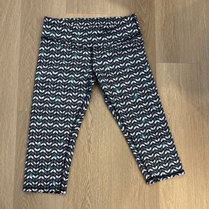 ALO Yoga Chevron Patterned Capris with Blue Accents